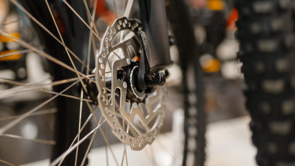 best mountain bikes under $1500 usually contain disc brakes like these